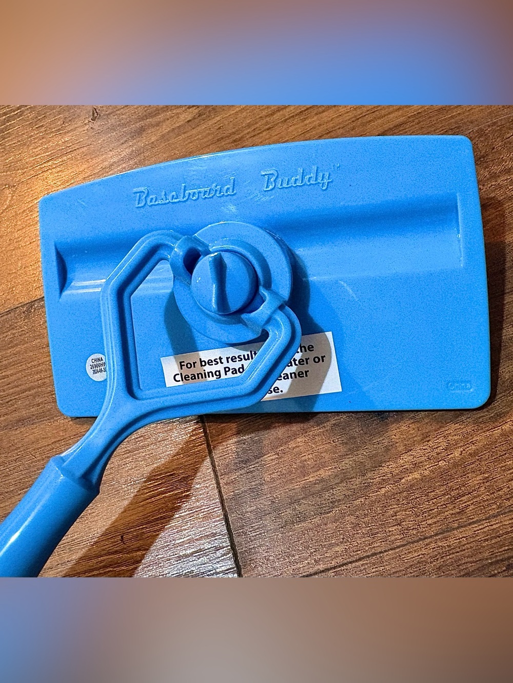 Source Unknown Bright Blue Baseboard Buddy Cleaning Head